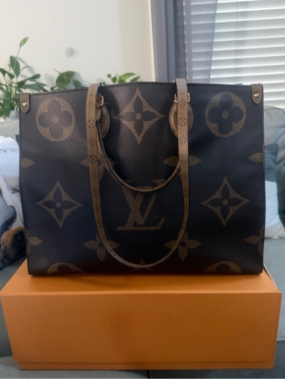 Louis Vuitton Large Brown Monogram Canvas Tote - Picture 2 of 6